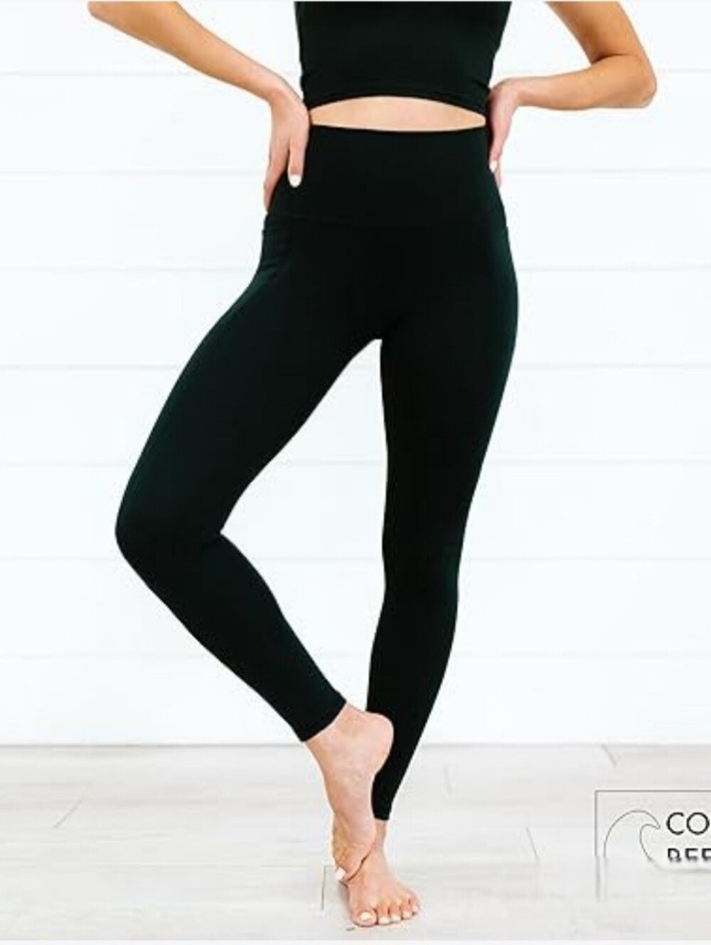 Coral Reef Swim Black High-Waist Leggings Sz Medium New Gym Workout Pockets